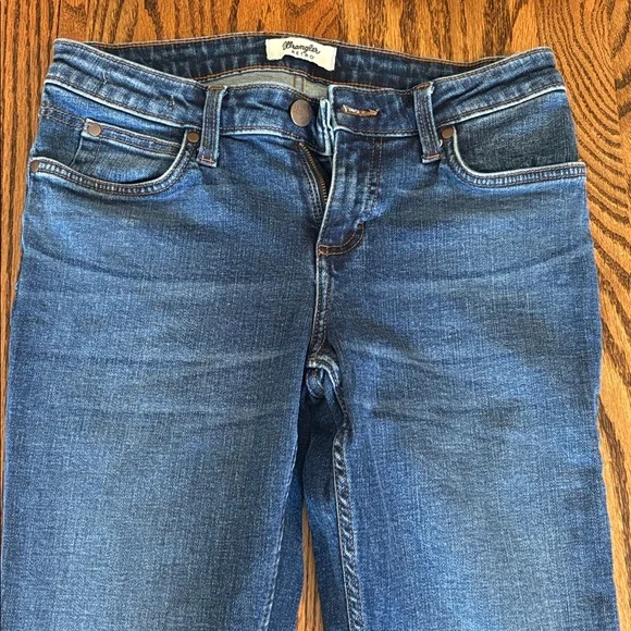 Bootcut Wranglers - Picture 2 of 7